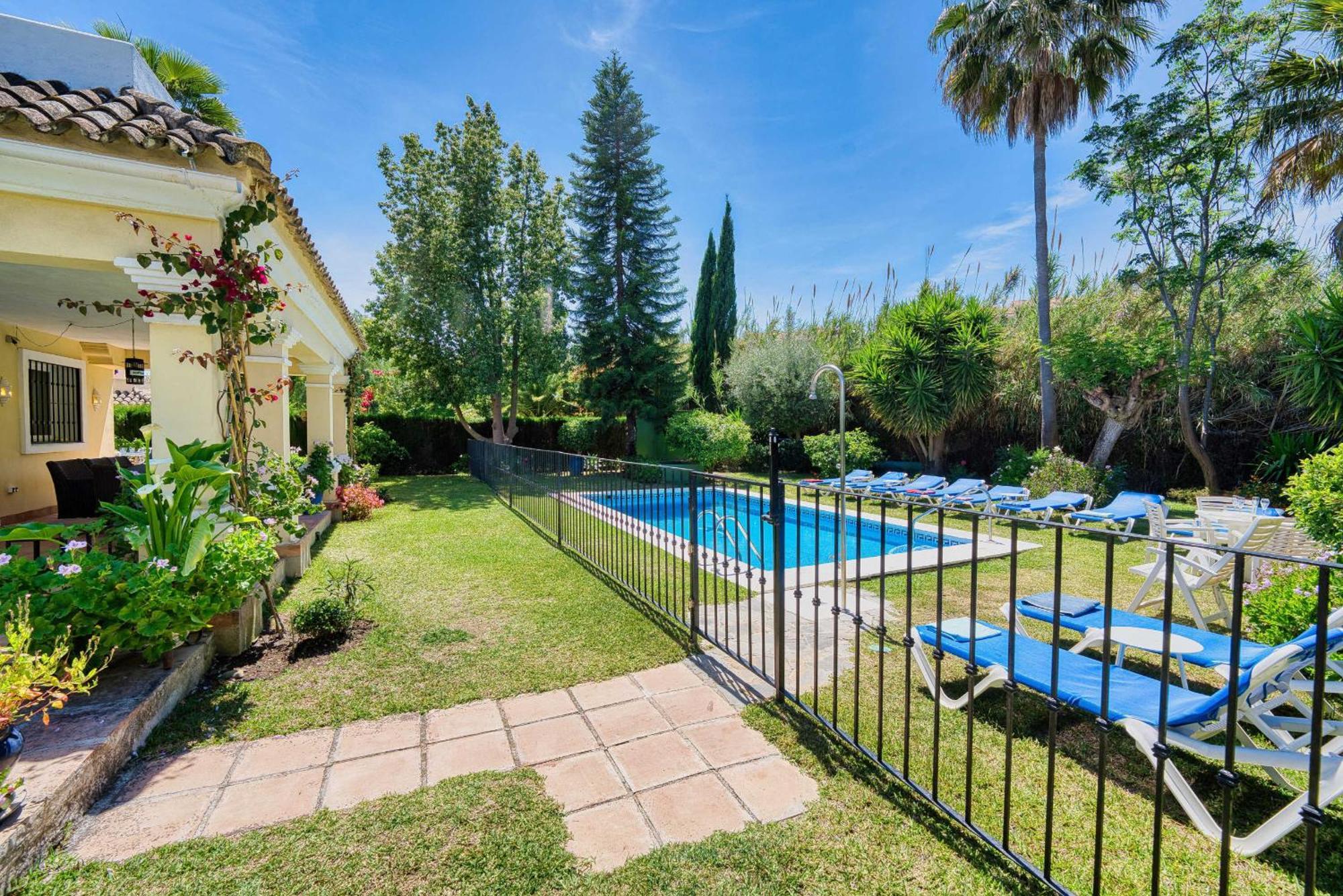 1106 Marbella Large Family Villa Эстепона Экстерьер фото